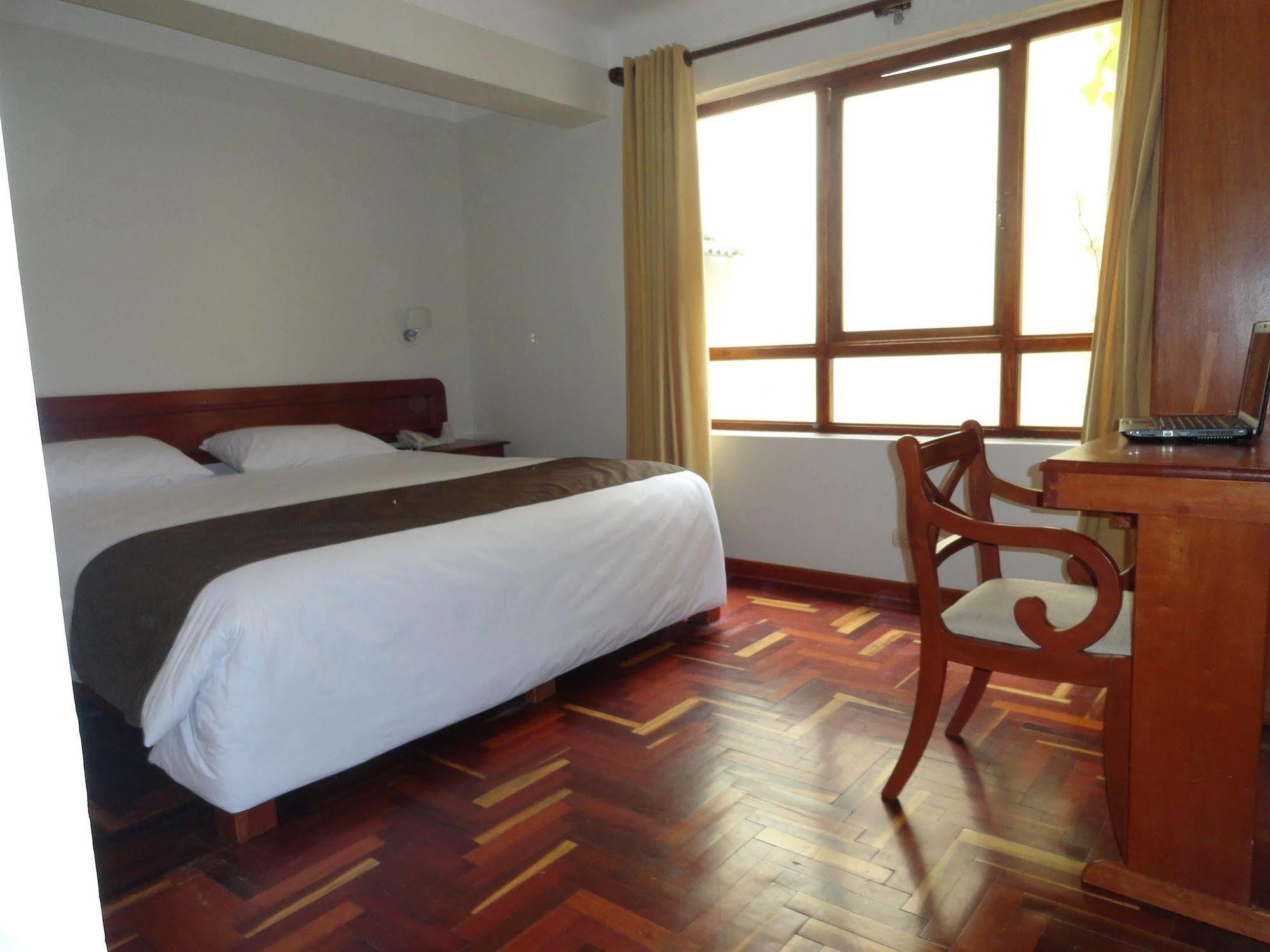 Hotel Emperador Plaza Cuzco Exteriér fotografie